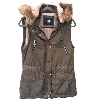 Abrigo/chaqueta para mujer YMI talla mediana con capucha verde militar piel sintética cremallera/forrada a presión Foto 1 de 4