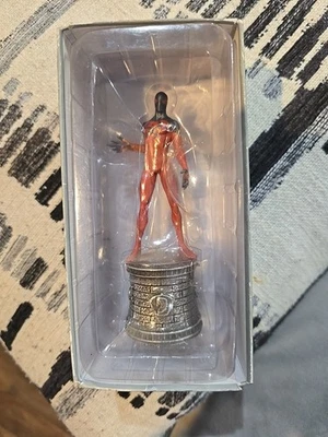 COLECCIÓN AJEDREZ MARVEL FIGURA ARAÑA ESCARLATA MUSGO ÁGUILA en Caja Original! Foto 1 de 4