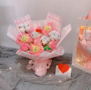 SANRIO CINNAMOROLL BOUQUET FLOWERS HELLO KITTY PLUSH RARE ROSES HANDMADE PASTEL - Picture 1 of 1