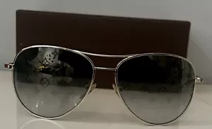 Authentic Louis Vuitton Conspiration Pilote Silver Logo Aviator Sunglasses - Picture 1 of 15