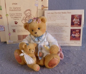 Orsacchiotti Preziosi Dr. Darlene Makebetter Figurina Dottore Orso 1998 Membarship - Foto 1 di 6