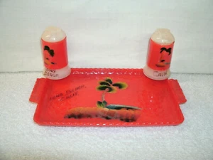 SALT & PEPPER  Shakers--Souvenir--Long Beach CA--Plastic w Tray--Vtg Orig - Picture 1 of 1