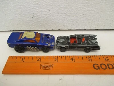 Vintage 1975 Corgie Juniors Batmobile Die Cast And 1972 Pyed Piper Matchbox Set - Image 1 of 4