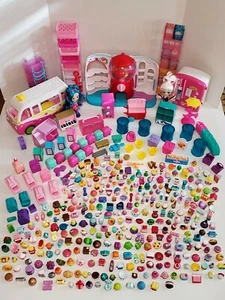 HUGE Lot of Shopkins- Playsets, 2 Dolls & TONS of Figures Count Multiple Gen - Picture 1 of 12