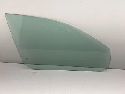 Volkswagen Jetta Wagon 2010-2014 puerta delantera derecha ventana vidrio OEM. Foto 1 de 4