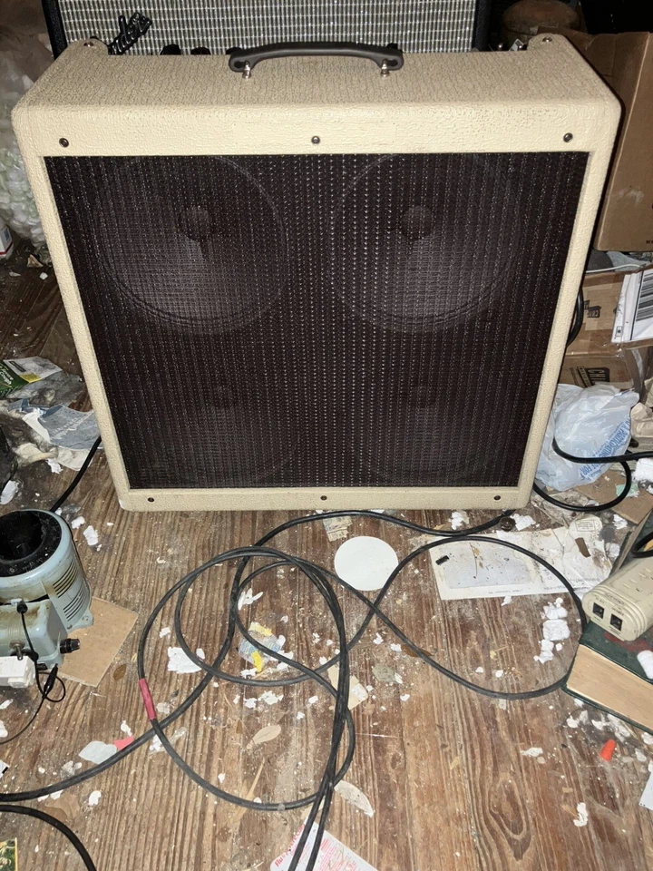 Professional Worked On Fender Hot Rod Deville 4x10 - Image 1 of 1