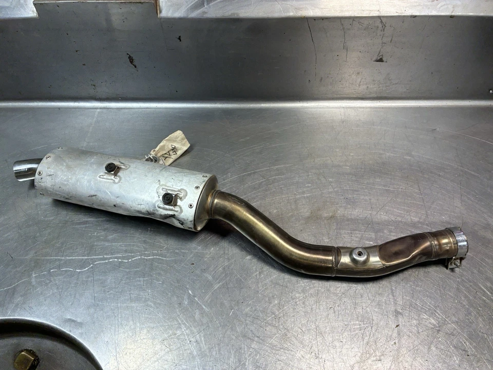 Yamaha YZ450F 2004 OEM silenciador escape silenciador tubo antideslizante Foto 1 de 4