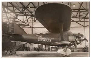 Avión francés vintage de 1920 en hangar - FOTO REAL postal de aviación - Imagen 1 de 2