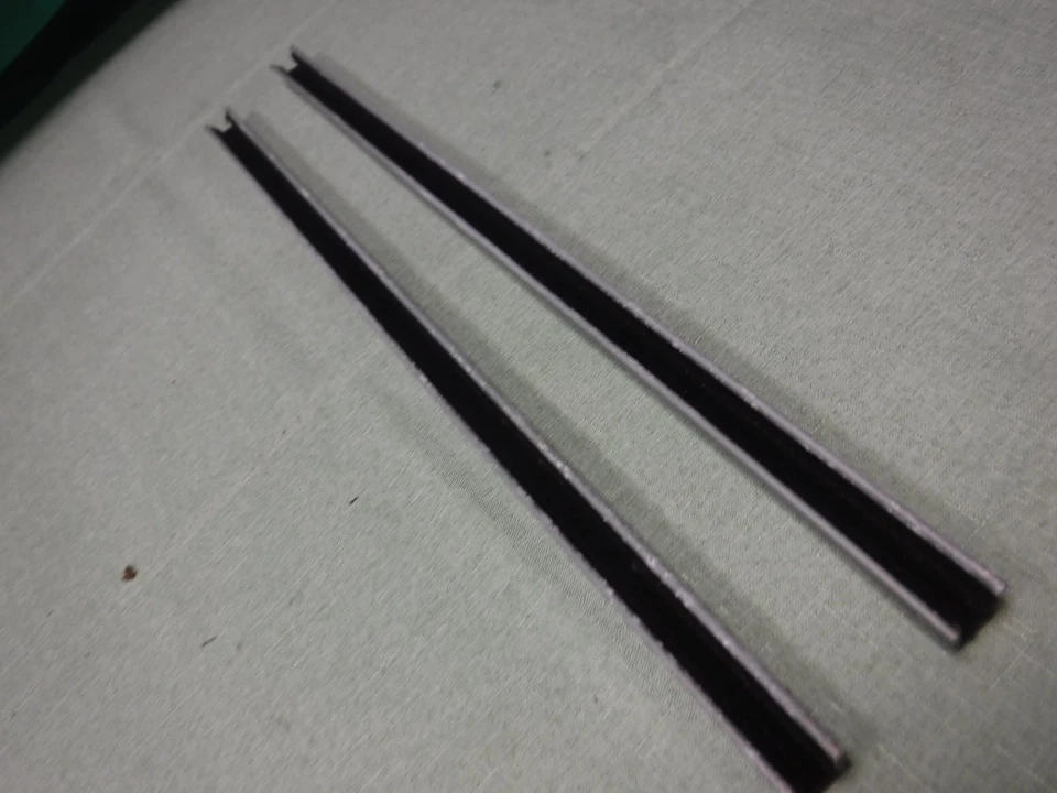 Уплотнительная прокладка SoffSeal для вентиляционных окон 2246 1933 1966 Chevy Buick - Изображение 1 из 4