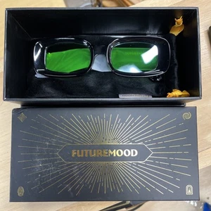 Futuremood Sonnenbrille Metaphysical Optics Grün Neu - Bild 1 von 2
