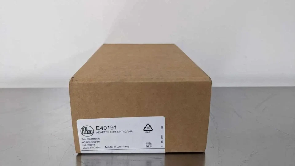 IFM Efector E40191 Mounting Adapter for Flow Sensor ADAPTER G3/4-NPT1/2/V4A - Image 1 of 4