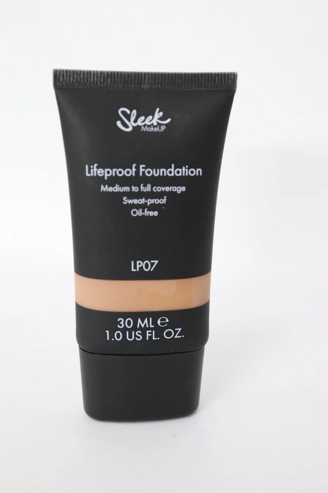 SLEEK LIFEPROOF MEDIUM TO FULL COVERAGE SWEAT-PROOF FOUNDATION 30ML - LP07 - Image 1 of 3