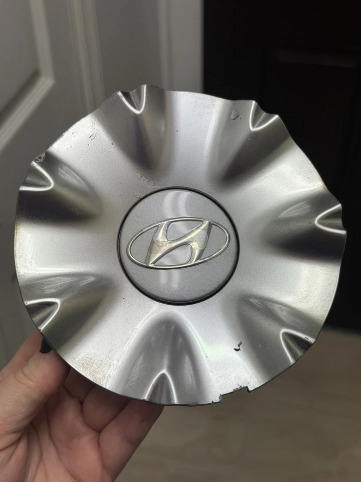 2009-2014 现代 Genesis 车轮中心盖 52960-3M250 无钢圈盖帽 — 第 1/4 张图片