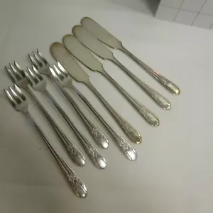 9 pcs of WM ROGERS Mfg Co IS Silver-plate REFLECTIONS 1939 - GVC - Picture 1 of 4