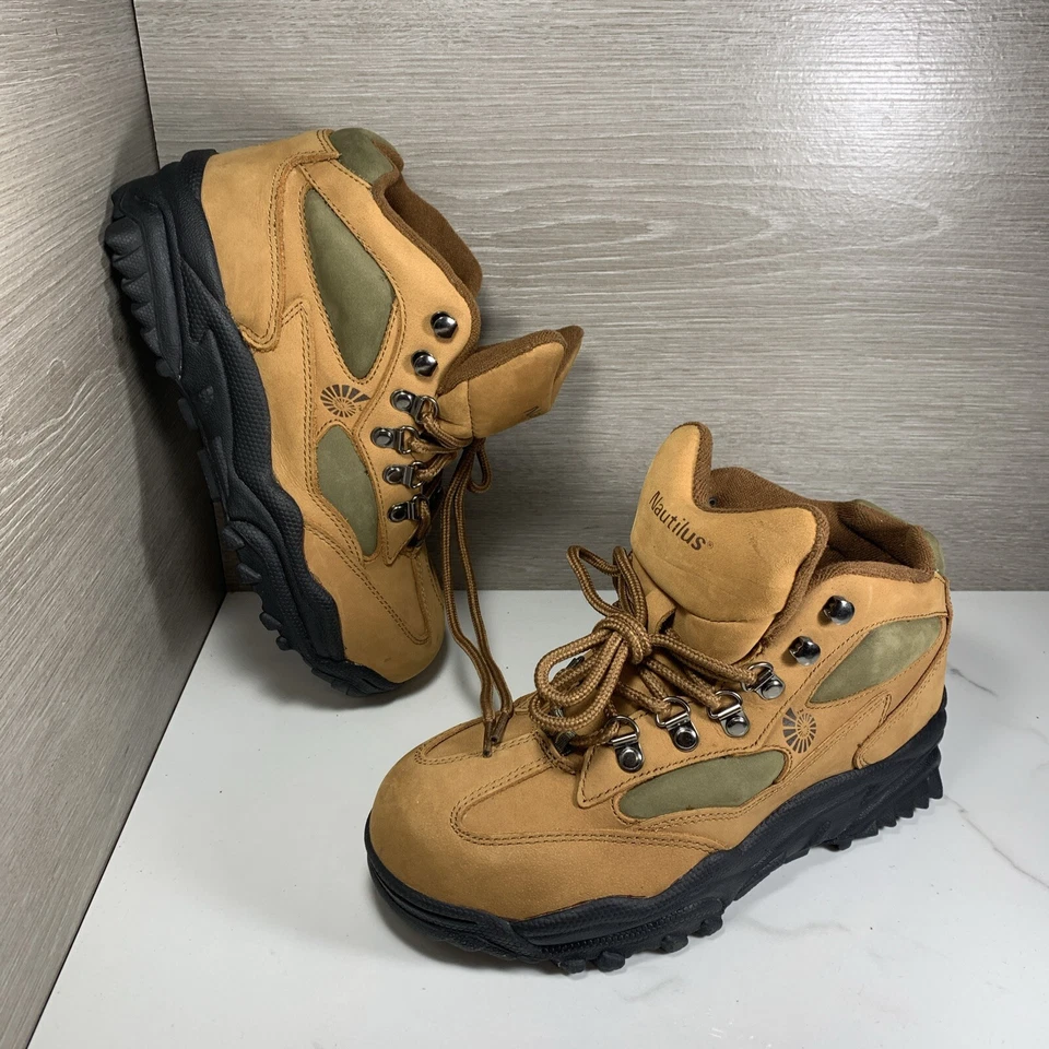 Zapato de trabajo deportivo Nautilus para mujer con punta de acero talla 7 M tostado/verde N1550 Foto 1 de 4