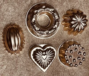 Vintage Molds Copper Tone Jello Cake Molds Kitchen Decor Lot of 5. 1970-80s - Picture 1 of 2