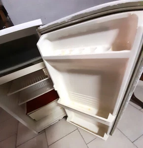 Ignis frigo bar mini frigorifero 46x64x86 bianco mansarda ufficio seconda stanza - Foto 1 di 9