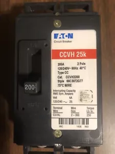 Interruptor de circuito principal para inquilino Eaton CCVH2200 200A 120/240V - Imagen 1 de 2