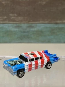 Micro Machines Cadillac '59 Limousine By Galoob Red White Blue Statue Of Liberty - Picture 1 of 8