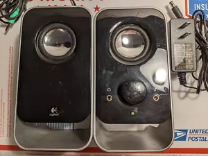 Logitech LS-11 2.0 Computer Stereo Speaker System - Picture 1 of 10