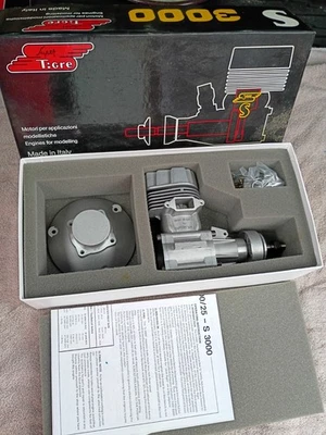 SUPER TIGRE Engine - Super Tigre S 3000  - new! - Image 1 of 3