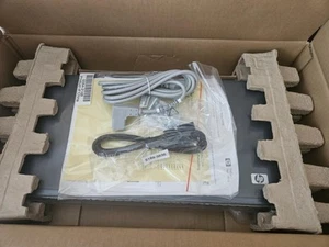 NEW - J9088A HP Procurve 2610 48-Ports 10/100 Switch New Open Box - Afbeelding 1 van 3