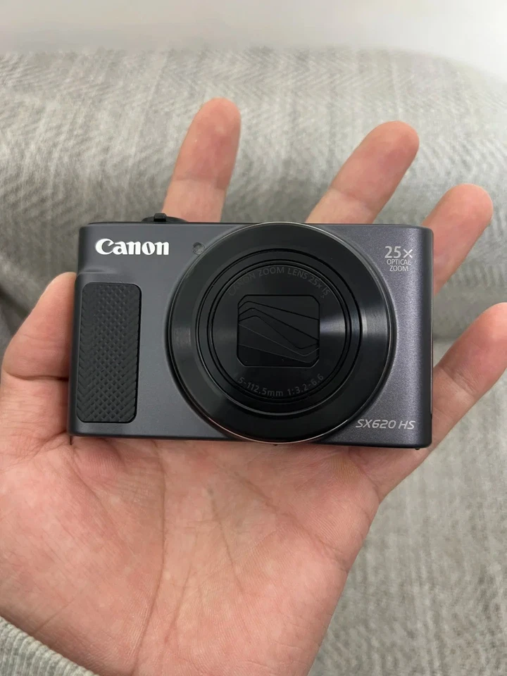 Cámara digital compacta Canon Powershot SX620 HS 20,2 MP 25X ZOOM Foto 1 de 4