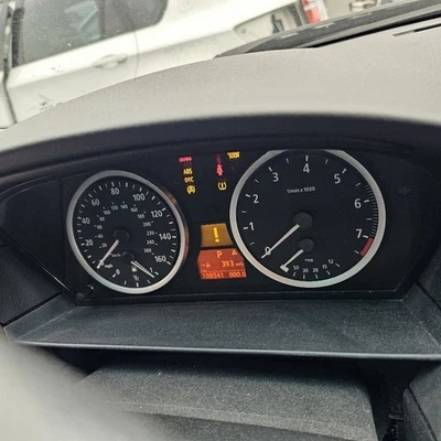 BMW 530i 2006-2007 velocímetro panel (mph): 108 k Foto 1 de 4
