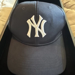 OC Sports Team MLB New York Yankees Strapback OSFM Cap  Structured Navy 3d 3999 - Picture 1 of 5