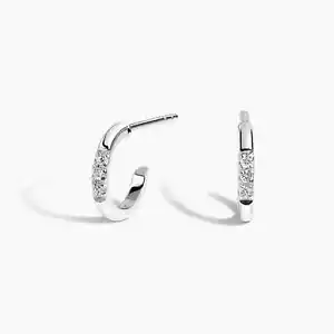 Pendientes Huggie Pavé Diamante Festonelado Cultivado en Laboratorio de 0,05 quilates Push Back - Imagen 1 de 6
