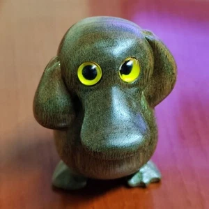 YZ198 - Statuina Netsuke in legno di sandalo verde intagliato a mano 2" - Anatra carina - Foto 1 di 6