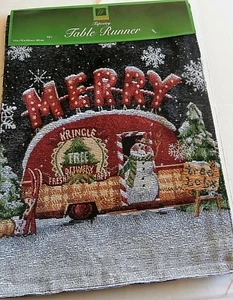 TABISTERIO NAVIDAD Corredor de Mesa 13" X 72" FELIZ/KRINGLE'S NAVIDAD ÁRBOL VENTAS - Imagen 1 de 1