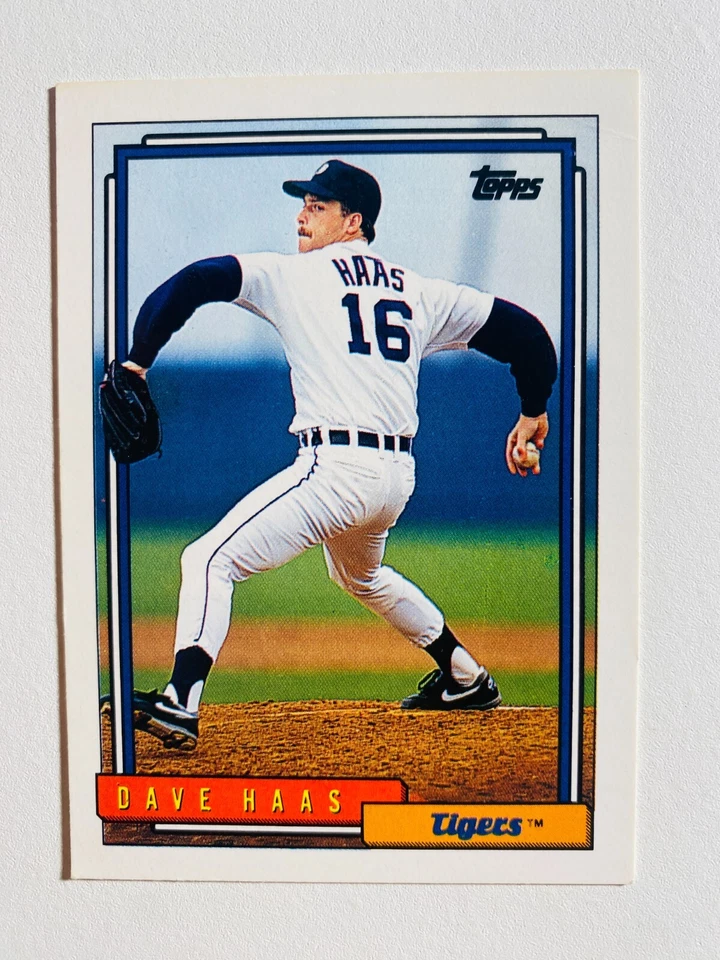 1992 TOPPS #665 DAVE HAAS ROOKIE NM-MT MLB BASEBALL CARD - Image 1 of 1
