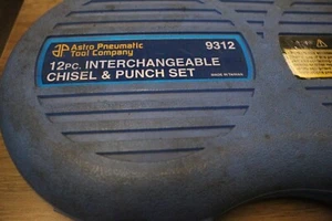 Juego de cinceles y punzones intercambiables Astro Neumatic de 12 piezas con estuche rígido 9312 - Imagen 1 de 9