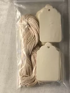 100 cremefarbene handgestanzte Preisschilder mit Saiten unbesaitet 67 Pfund Abdeckung Lagerbestand - Bild 1 von 2