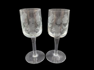 Set of 2 Vintage Stemmed Cordial Glasses Etched Floral 5 1/2" - Picture 1 of 12