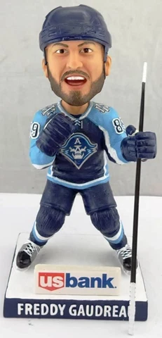 2017-2018 MILWAUKEE ADMIRALS FREDDY GAUDREAU SGA BOBBLEHEAD PREDATORS WILD ~ NIB Cover