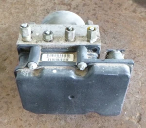 Nissan Pulsar N16 Sedan 00-05 ABS Pump 47660 8N702 - Bild 1 von 5