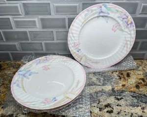 3 - MIKASA PINK MELODY BONE CHINA FLORAL DINNER PLATES 10 3/4" LOWEST PRICE EX! - Picture 1 of 3