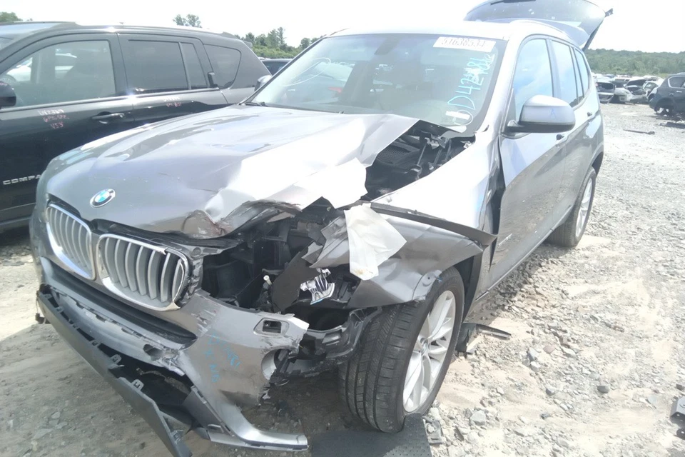 BMW X3 2016 transmisión automática OEM 31 k millas - LKQ387813805 Foto 1 de 4