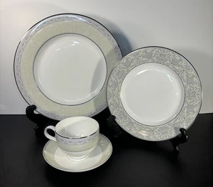 Noritake Sanderville Bone China New Lineage II 4 Piece Dinnerware Setting For 1 - Picture 1 of 8