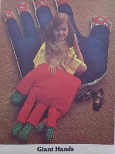 Rare Butterick 3461 70s Sewing Pattern for Big Hands Floor Pillows UNCUT - Picture 1 of 6