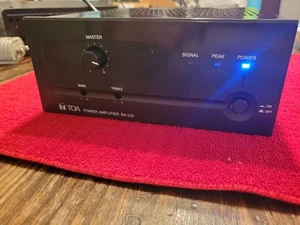 Amplificatore TOA BA-235 - 35Watt - 25V e 70V - Si accende - Foto 1 di 9