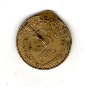 Francia 5 céntimos 1966 moneda fallida rara moneda fallida - Picture 1 of 2