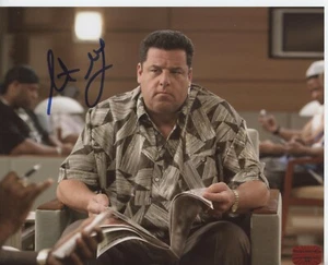 Steve Schirripa The Sopranos signed 8x10 Sitting down - Picture 1 of 2