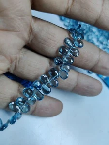 Cuentas facetadas briolette de pera topacio azul AAA London - 5,5 x 7,5 mm | hilo de 4" - Imagen 1 de 4