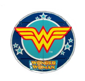 Wonder Woman 75003 Logo Mini Photo Frame 3 X 3 Resin DC Comics - Picture 1 of 2