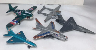 Vintage Lot of 5 Airplanes Military Jets Die Cast Matchbox Road Champs F16 READ - Image 1 of 4