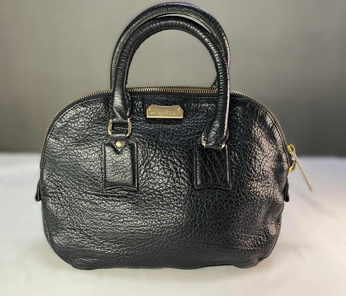 Borsa a mano Burberry nera in pelle goffrata frutteto Bowler Made in Italy