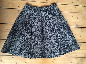 Preen by Thornton Bregazzi Preen Line Khaki Cotton Animal Print Skirt Size M - Picture 1 of 4